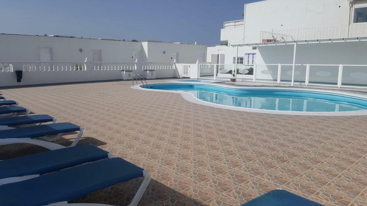 Appartamento Vivienda Aries Puerto del Carmen  Esterno foto